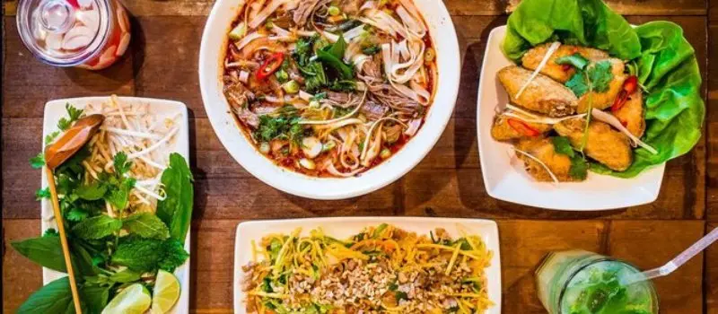 Dégustation de cuisine de rue à Hanoi