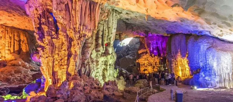 Grotte de Thien Cung Grotte de Thien Cung