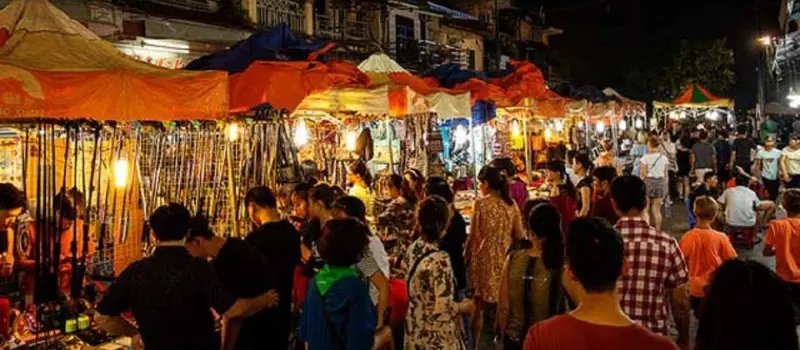 Marché nocturne de Con Dao