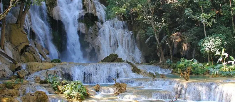 Circuit Découverte Luang Prabang avec notre agence de voyage au Laos Circuit Découverte Luang Prabang avec notre agence de voyage au Laos