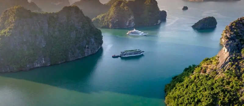 Croisières dans la baie patrimoine Halong