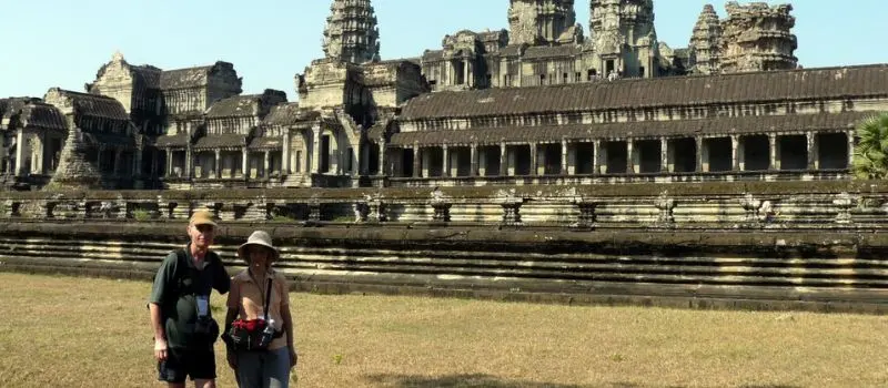 Voyage au Cambodge en famille, circuit en voyage avec des personnes âgées Voyage au Cambodge en famille, circuit en voyage avec des personnes âgées