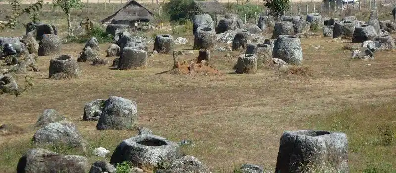 La Plaine des Jarres - l’un des endroits les plus mystérieux du Laos La Plaine des Jarres - l’un des endroits les plus mystérieux du Laos
