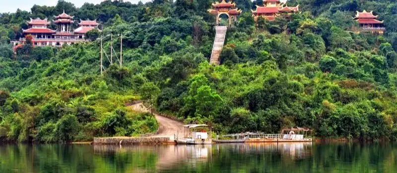 Lac de Truoi Lac de Truoi