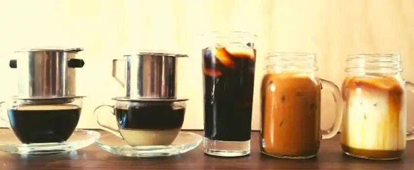 Le café au lait, le café noir et le café à l’œuf