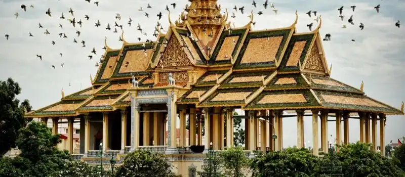 Le Palais Royal de Phnom Penh Le Palais Royal de Phnom Penh