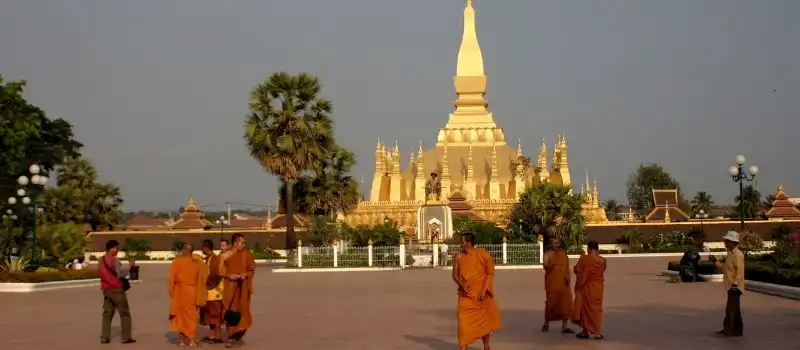 Le Pha That Luang - grand stupa sacré