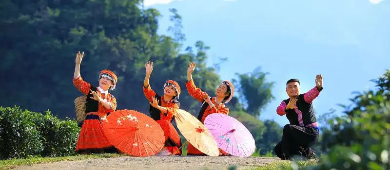 Les 6 raisons de choisir un guide francophone pour voyage au Vietnam Les 6 raisons de choisir un guide francophone pour voyage au Vietnam