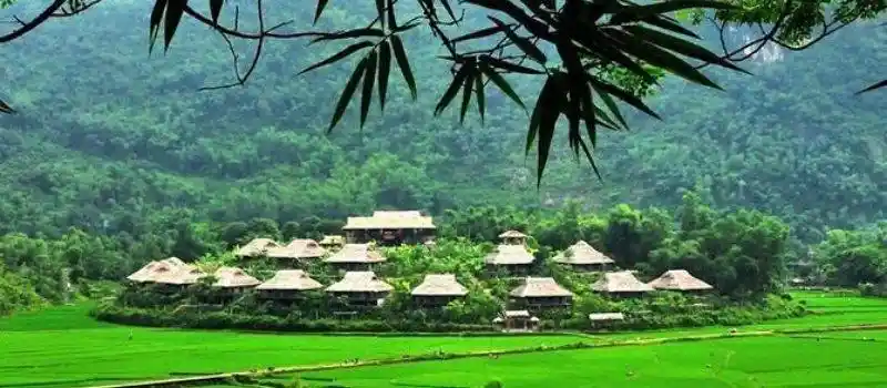 Louer une voiture avec chauffeur privée pour voyager à Pu Luong - Mai Chau Louer une voiture avec chauffeur privée pour voyager à Pu Luong - Mai Chau