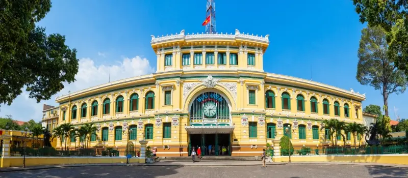 Poste centrale Saigon héritage architectural Poste centrale Saigon héritage architectural