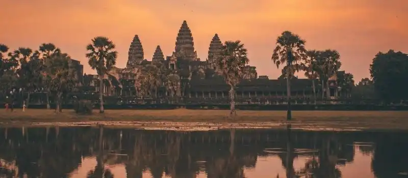 Profiter d'Angkor Wat le lève du matin Profiter d'Angkor Wat le lève du matin