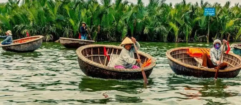 Ramer un bateau panier Ramer un bateau panier