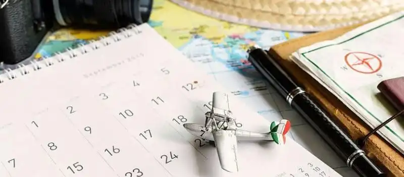 Réserver vos billets d'avion et votre hébergement tôt Réserver vos billets d'avion et votre hébergement tôt