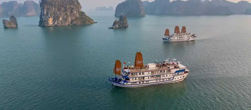 Signature Halong Signature Halong