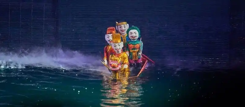 Spectacle de marionnettes sur l’eau à Hanoi