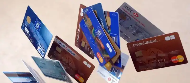 Surtaxe pour paiement par carte bancaire Surtaxe pour paiement par carte bancaire