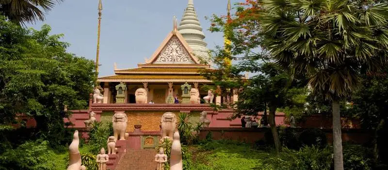 top-des-incontournables-à-phnom-penh-la-capitale-cambodgienne1