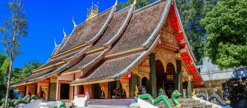 Visite des temples et des pagodes au Lao Visite des temples et des pagodes au Lao