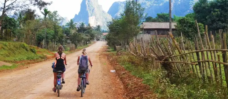 Visite Vang Vieng à vélo