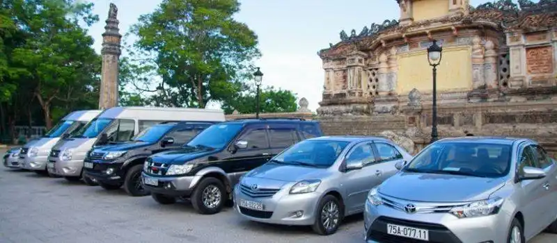 Voiture chauffeur Hanoi Sapa Ha Giang Mai Chau Halong au Nord Vietnam Voiture chauffeur Hanoi Sapa Ha Giang Mai Chau Halong au Nord Vietnam
