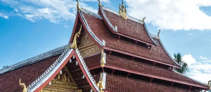 Wat Mai à découvrir lors de votre voyage Laos Wat Mai à découvrir lors de votre voyage Laos