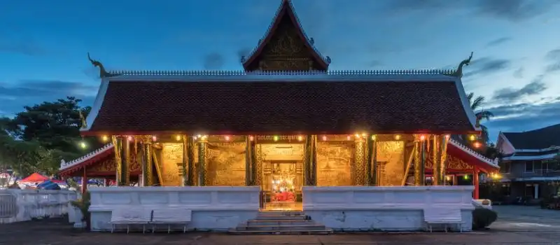 Wat Mai Suwannaphumaham Wat Mai Suwannaphumaham